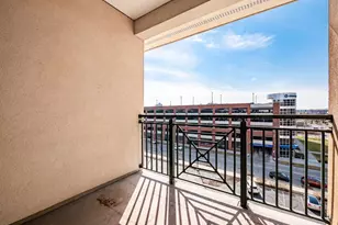 196 S Grant Ave, Columbus, OH 43215 - Photo 37