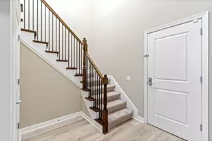 251 Daniel Burnham Square, Columbus, OH 43215 - Photo 19