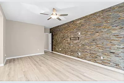 251 Daniel Burnham Square Unit #259, Columbus, OH 43215 - Photo 5