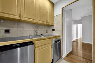 986 Highland St, Columbus, OH 43201 - Photo 13