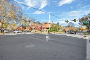 986 Highland St, Columbus, OH 43201 - Photo 25