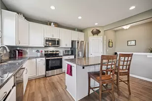 573 Eagle Walk Rd, Delaware, OH 43015 - Photo 7