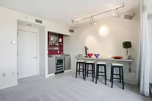 1 Miranova Pl, Columbus, OH 43215 - Photo 19