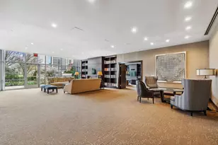 1 Miranova Pl, Columbus, OH 43215 - Photo 55