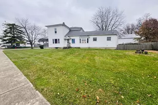 118 W Walnut St, Cardington, OH 43315 - Photo 1