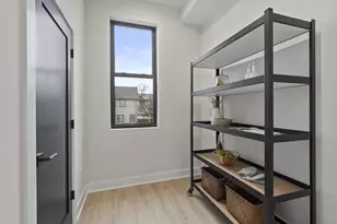 1095 Franklin Ave, Columbus, OH 43205 - Photo 13