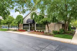 4083 Parkcove Dr, Columbus, OH 43230 - Photo 21