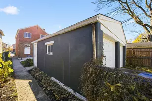 332 E Hinman Ave, Columbus, OH 43207 - Photo 37