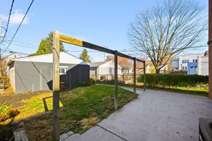 332 E Hinman Ave, Columbus, OH 43207 - Photo 35