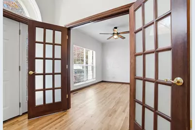 8092 Summerhouse Drive E, Dublin, OH 43016 - Photo 7