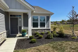 6252 Windcliff Dr, Grove City, OH 43123 - Photo 1