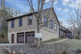 25873 Big Pine Rd, Rockbridge, OH 43149 - Photo 5
