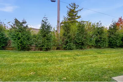 221 Falcon Street #16, Bellefontaine, OH 43311 - Photo 3