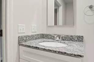 221 Falcon St, Bellefontaine, OH 43311 - Photo 11