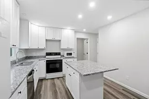 221 Falcon St, Bellefontaine, OH 43311 - Photo 31