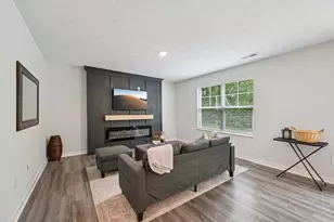 5987 Hollett Dr S, Columbus, OH 43232 - Photo 3