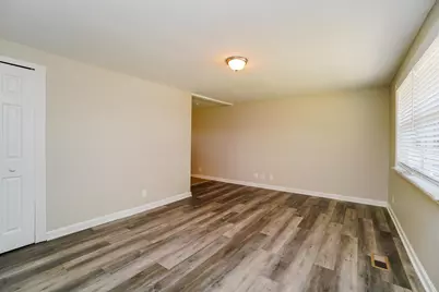 357 Amesbury Drive, Columbus, OH 43230 - Photo 3