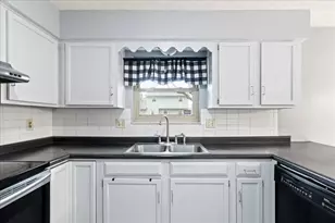 6560 Schenk Ave, Reynoldsburg, OH 43068 - Photo 9