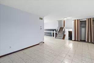 6560 Schenk Ave, Reynoldsburg, OH 43068 - Photo 5