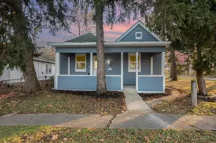 1827 Aberdeen, Columbus, OH 43211 - Photo 1