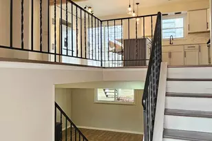 5061 Labelle Dr, Columbus, OH 43232 - Photo 5