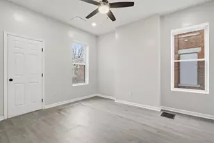 256 N Monroe Ave, Columbus, OH 43203 - Photo 23