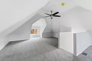 256 N Monroe Ave, Columbus, OH 43203 - Photo 37