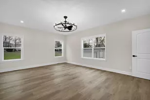 557 Lexington Ave, Thornville, OH 43076 - Photo 23