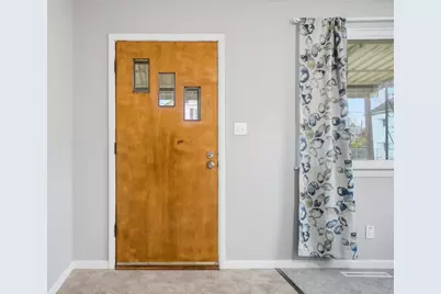 255 E Woodrow Avenue, Columbus, OH 43207 - Photo 7