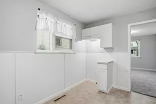 255 E Woodrow Ave, Columbus, OH 43207 - Photo 17