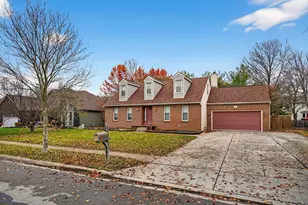 242 E Hocking St, Canal Winchester, OH 43110 - Photo 3