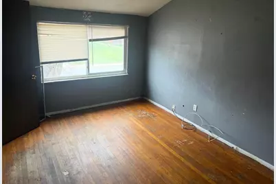 3727-3729 Briggs Road, Columbus, OH 43228 - Photo 7