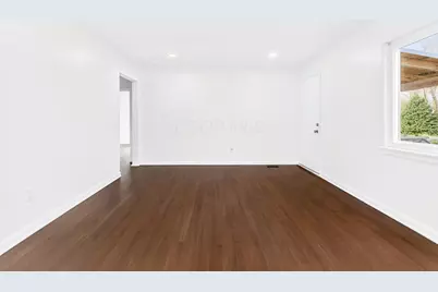 1285 E North Broadway Street, Columbus, OH 43224 - Photo 9