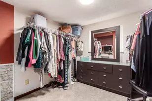 8830 Hubbard Dr N, Galloway, OH 43119 - Photo 33