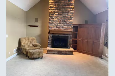 3475 Torrey Pines Drive, Akron, OH 44333 - Photo 9