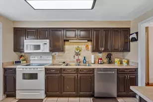 4555 Teton Ct, Columbus, OH 43230 - Photo 9