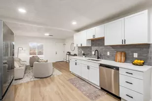 751 Liberty Rd, Delaware, OH 43015 - Photo 13