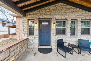 17 E Oak St, Canal Winchester, OH 43110 - Photo 9