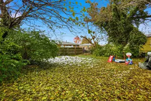 871 Ruby Ave, Columbus, OH 43227 - Photo 11