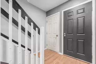 4100 Blendon Way Dr, Columbus, OH 43230 - Photo 5