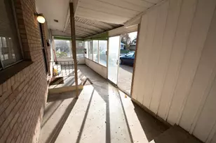 1564 Smith Rd, Columbus, OH 43207 - Photo 35