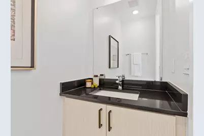 801 N 6th Street, Columbus, OH 43215 - Photo 21