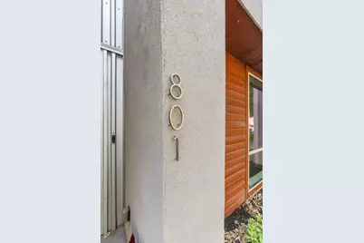 801 N 6th Street, Columbus, OH 43215 - Photo 45