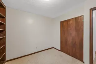 240 Chicago Ave, Marion, OH 43302 - Photo 17