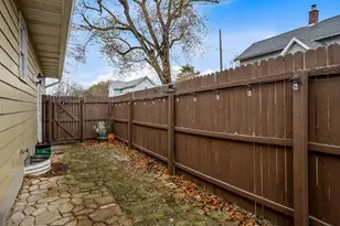 240 Chicago Ave, Marion, OH 43302 - Photo 25