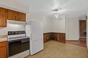 240 Chicago Ave, Marion, OH 43302 - Photo 11