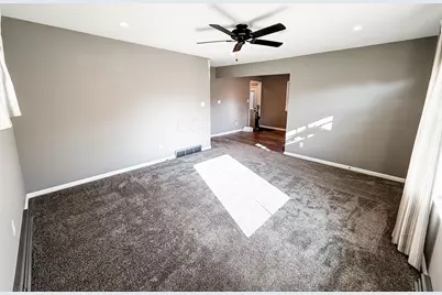 2269 Emerald Drive, Akron, OH 44312 - Photo 7