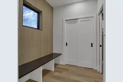 336 Loeffler Avenue, Columbus, OH 43205 - Photo 17