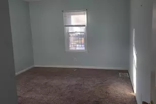 2152 Gerbert Rd, Columbus, OH 43211 - Photo 9