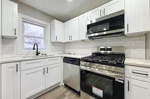 894 Binns Blvd, Columbus, OH 43204 - Photo 9